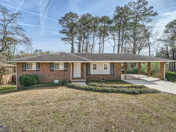 3492 Stardust Cir, Decatur, GA 30034