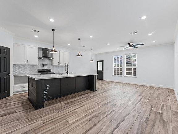 5th image of 7318 Avenue J