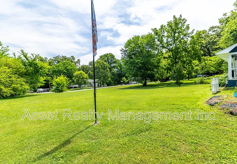 201 Farlow Dr — Photo 35