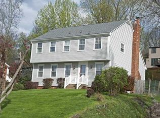 574 Harrogate Rd, Pittsburgh, PA 15241