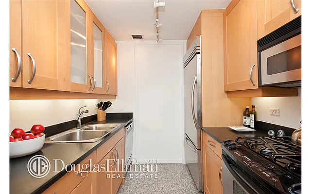Sold by Douglas Elliman | media 3