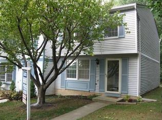 1600 Harvest Green Ct, Reston, VA 20194