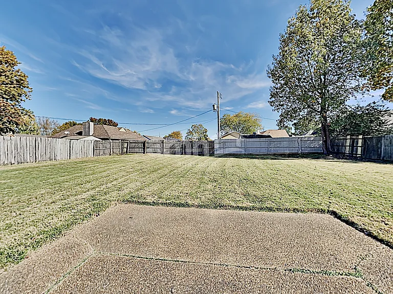5534 Ross Rd — Photo 16