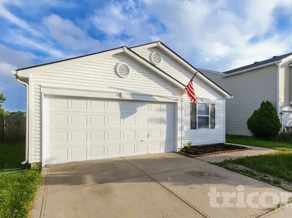 171 Declaration Dr, Greenwood, IN 46143