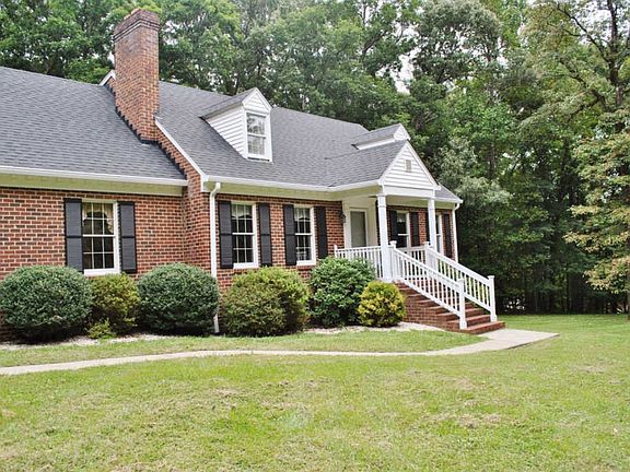 4th image of 113 Hardwood Ln