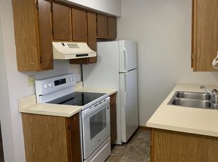1340 E State Rd UNIT 2, Lansing, MI 48906