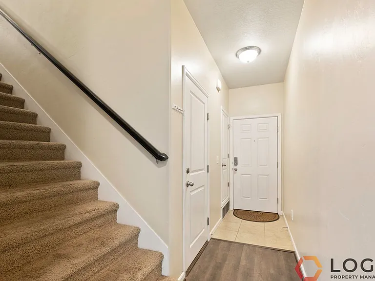 7909 Spring Station Way — Photo 3
