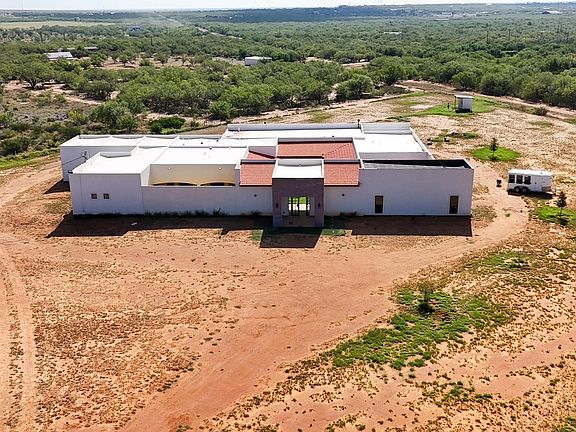 3rd image of 559 Jefferies Rd