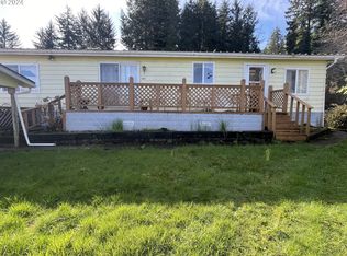85566 Maple St, Florence, OR 97439