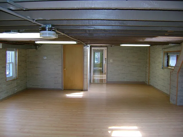 2744 N Bosworth Ave #3 — Photo 7