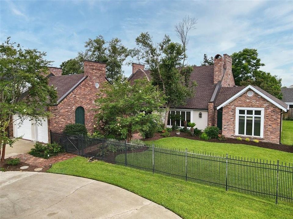 1st image of 1514 N Covey Ln
