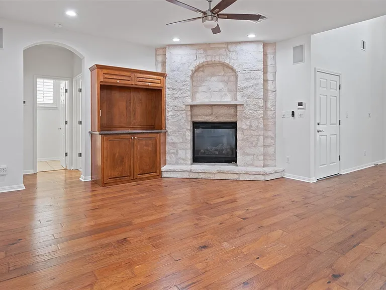 6425 Tasajillo Trl — Photo 15