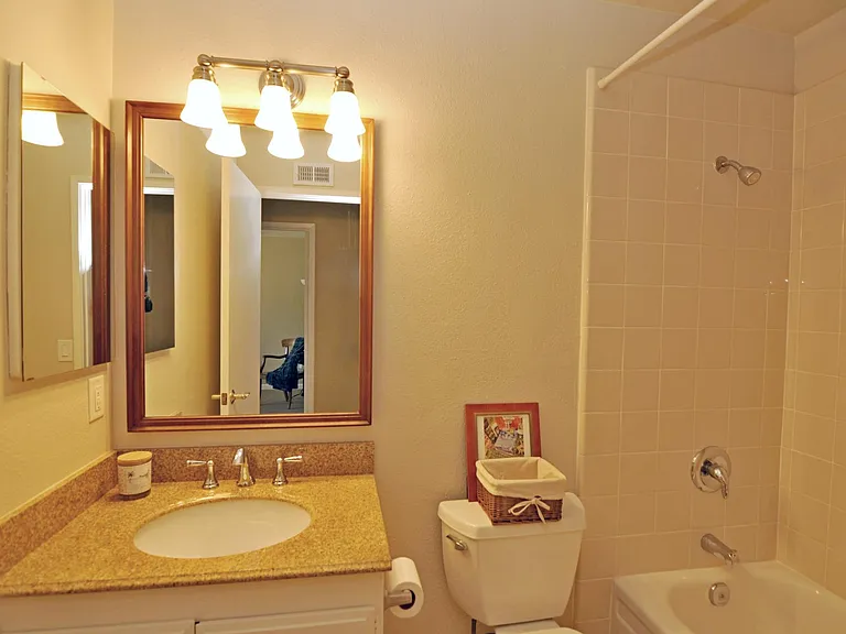 Caminito Eastbluff — Photo 17