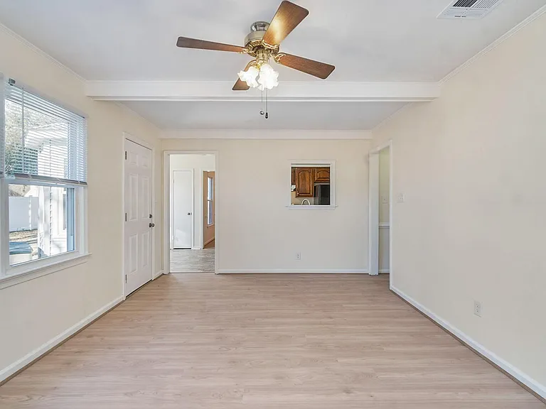 1221 Garth Ct — Photo 12