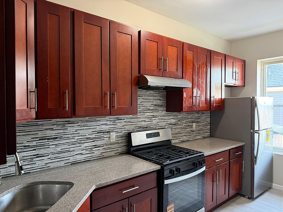 1st image of 8652 112th St APT B