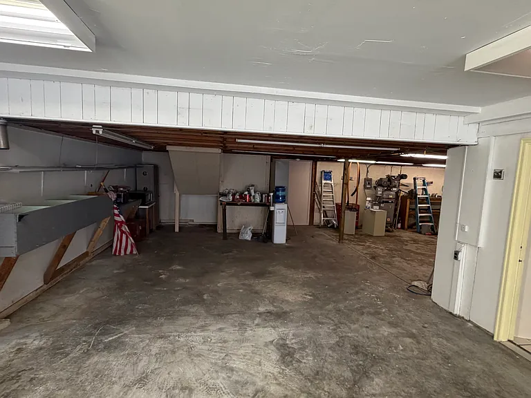 266 N Front St — Photo 8
