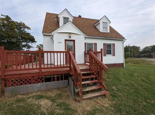 200 E Airline Dr, East Alton, IL 62024