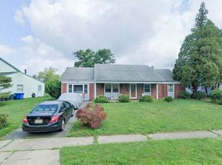 37 Express Ln, Willingboro, NJ 08046