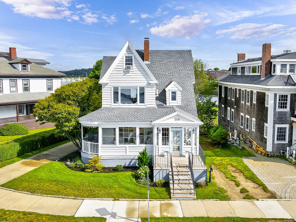 117 Western Ave #1