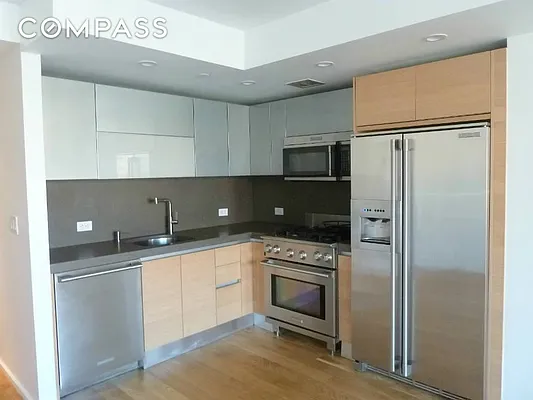 Rented by Compass | media 24