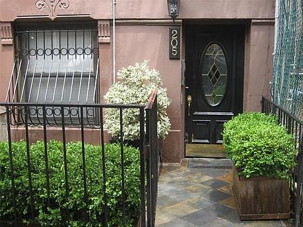 1st image of 205 W 123rd St APT 5