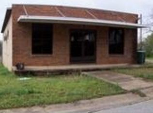 213 Caldwell Dr SE, Jacksonville, AL 36265