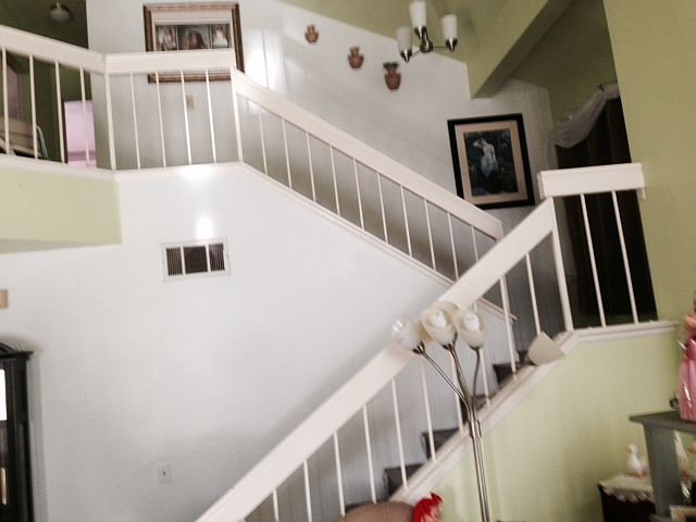 2nd image of 209 Tahoe St