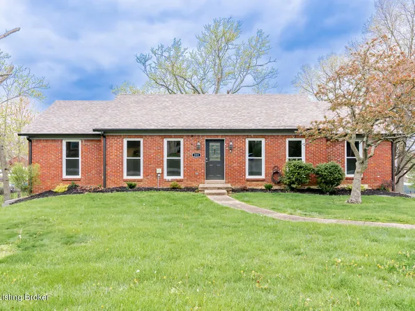 221 Hillview Dr, Shelbyville, KY 40065