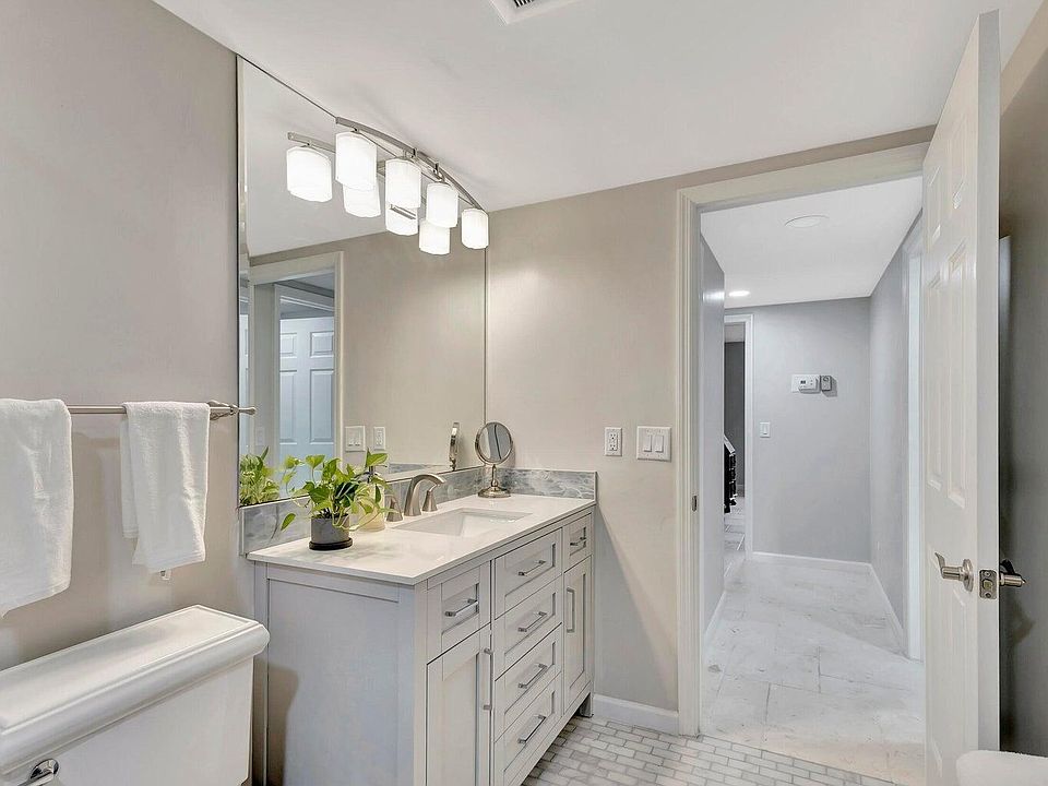 1st image of 16942 Waterbend Drive #255