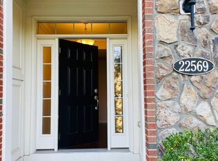 22569 Naugatuck Sq, Ashburn, VA 20148