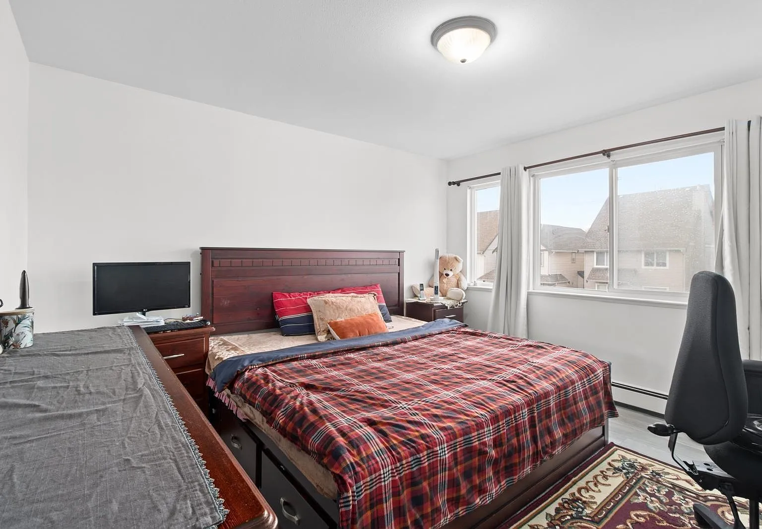 3 bed, 1500 sqft, $3,000 — Photo 3