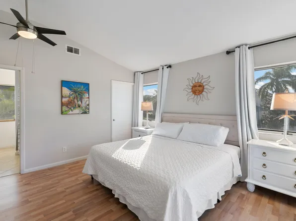 821 Palm St, Marco Island, FL 34145