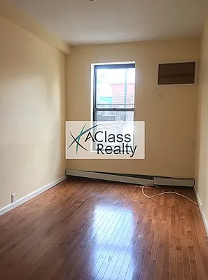 Rented by A Class Realty Corp | media 6