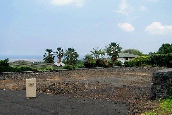 2nd image of Hienaloli Rd Lot 75