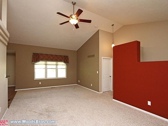 5th image of 7509 Kentwell Ln