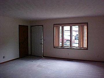5th image of 1409 Darlington Ave Unit 16