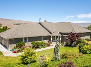 2010 Edgewood Ln, Wenatchee, WA 98801
