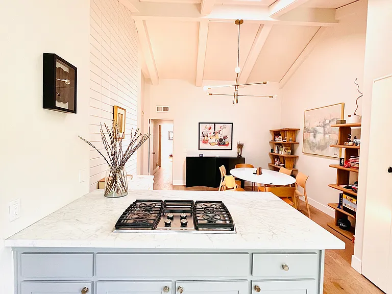 7055 Estrella De Mar Rd — Photo 13