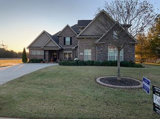 4211 Ruby Pointe Dr SE, Decatur, AL 35603