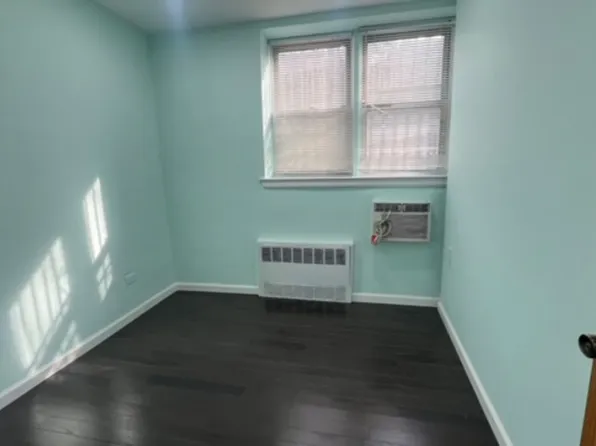 390 Rugby Road image 7 of 29