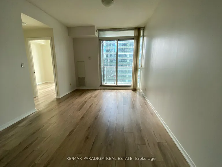 65 Bremner Blvd #1702 — Photo 3