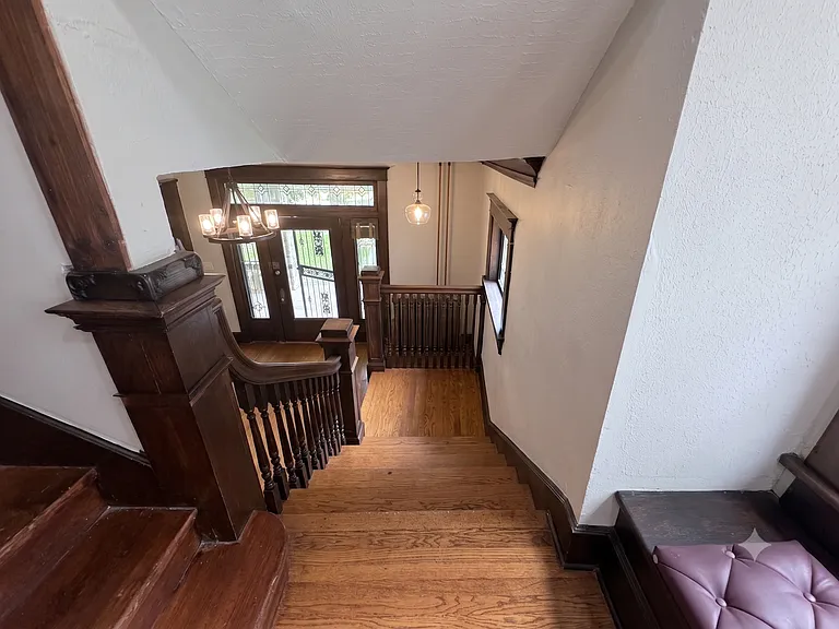 1258 Agnes Pl — Photo 27