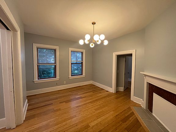 3rd image of 302 Benefit St Unit 4