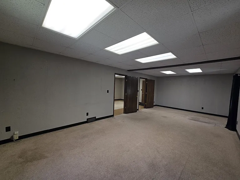 2327 Falls Ave #4 — Photo 10