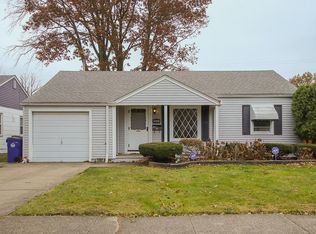 13901 Emery Ave, Cleveland, OH