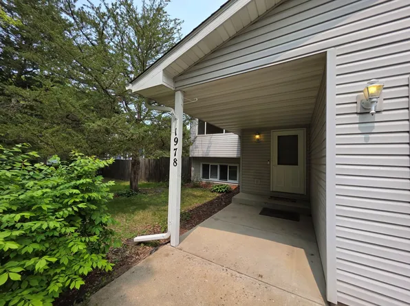 1978 10th St NW, Elk River, MN 55330