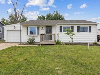4701 Midway Dr NW, Cedar Rapids, IA, 52405