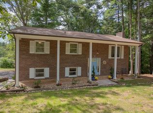 108 Clarks Chapel Rd, Weaverville, NC 28787