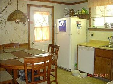 3rd image of 506 Cedarhurst Dr