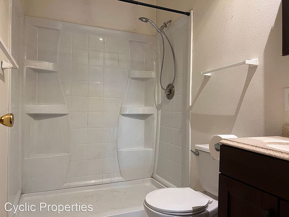 1st image of 1010 Cushman St #301